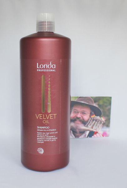 Londa-Velvet-Oil-Shampoo-1000-ml_1.JPG
