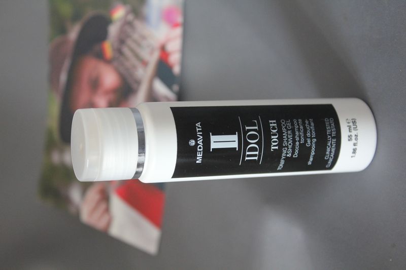 Medavita-IDOL--Touch-Tonifying-Shampoo-und-Shower-Gel-2-in-1-50-ml.JPG