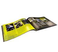 VR46 fan book De cero a 46 álbum de pegatinas sobre la historia de Valentino Rossi, el icono de MotorGP, experiencias interactivas, edición italiana, historia del rally, amarillo/negro