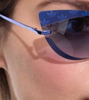 adidas Women's Rimless Cat-Eye Sunglasses with Gradient Lenses, 100% UVA & UVB Protection, Casual Glasses EW3519 Blue