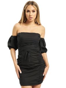 Abito in popeline di cotone con volant Missguided in nero
