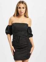 Abito in popeline di cotone con volant Missguided in nero