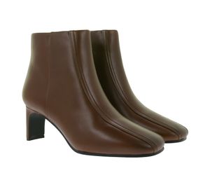 Eleganti stivaletti Clarks da donna Seren 55 Top British Tan in vera pelle con tacco – Stivaletti classici 26166940 Cognac