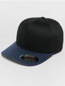 Sporty Flexfit unisex cap, stretch fabric, 300 g/m², black