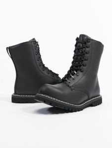 striking Brandit unisex boots, black