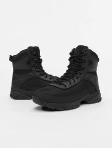 Robust Brandit men's boots with zippers and pockets, black