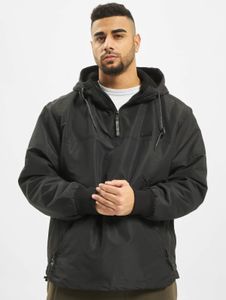 Chaqueta funcional Brandit para hombre con cordón ajustable y cremallera, color negro.