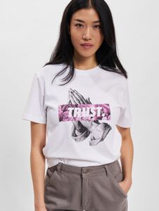 Cómoda camiseta Mister Tee para hombre, de algodón, color blanco.