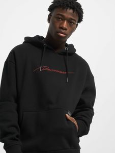 Soft Rocawear men's hoodie with drawstring and pockets, made of cotton, black