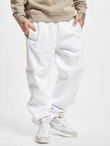 Versatile URBAN CLASSICS men's trousers with pockets, ribbed cuffs, 380 g/m² cotton, white