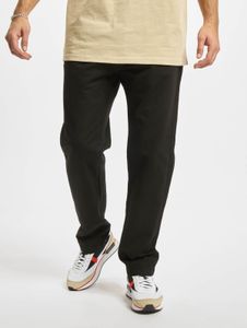Stylish URBAN CLASSICS men's jeans, straight fit, zip fly, 200 g/m², cotton, black
