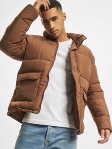 Elegante giacca da uomo Urban Classics con cerniera, 68 g/m², marrone