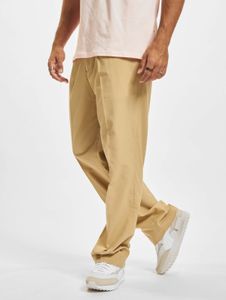 Jeans casual da uomo URBAN CLASSICS, vestibilità dritta, tasche con zip, colore beige.
