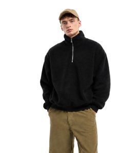 Felpa casual da uomo URBAN CLASSICS nera