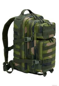 Mochila robusta Brandit Medium US Cooper con estampado de camuflaje sueco.