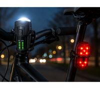 LED Fahrrad-Beleuchtungs-Set mit automatischer Lichtsteuerung Frontscheinwerfer & Rücklicht USB-C 70 Lux A0008349 Schwarz
