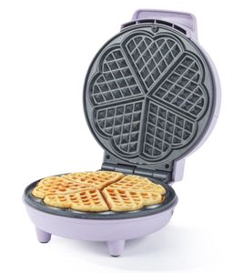 Giles & Posner Heart Waffle Maker with Adjustable Temperature Control – PFAS-Free Non-Stick Coating – 750W – EK6701GSPPVDE – Purple