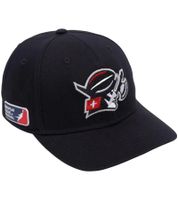 Casquette trucker unisexe Helvetic Guards de la Ligue européenne de football (EUF) avec visière en mesh, coloris noir/rouge, noir/blanc, noir/rouge et noir/blanc.