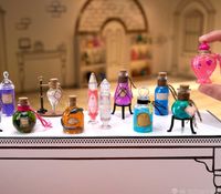 Harry Potter Mini Potions for Crafting & Collecting, DIY Miniverse Potions Creative Kit, Random Miniature Surprise Set in Multicolour
