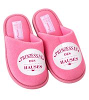 Chaussons douillets Camprella pour hommes et femmes, disponibles en plusieurs motifs, avec intérieur confortable en microfibre ; coloris : bleu marine, gris, rose et rose clair.