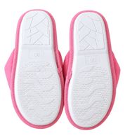 Chaussons douillets Camprella pour hommes et femmes, disponibles en plusieurs motifs, avec intérieur confortable en microfibre ; coloris : bleu marine, gris, rose et rose clair.