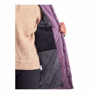 Didriksons-Frida-Womens-Parka-eggplant-2020-21-3.jpg Didriksons-Frida-Womens-Parka-eggplant-2020-21-3.jpg