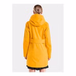 didriksons-folka-womens-parka-4-saffronyellow-2021-4.jpg