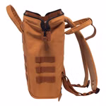 cabaia-adventurer-small-moscou-brown-2023-6.jpg