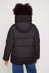 23331442-peyla-puffer-jacket-black-02.jpg