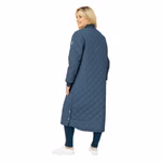 quiltby-long-cozy-damen-steppmantel-blau-orion-gefuettert-nachhaltig-7101-3-3-clipped-rev-1.jpeg