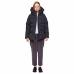 25331450-black-04-clipped-rev-1.jpeg