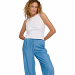 26136212-dark-blue-wash-05-clipped-rev-1.jpeg