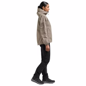 varja-womens-jacket-2-506177-F04-40right1-m261-clipped-rev-1.jpeg varja-womens-jacket-2-506177-F04-40right1-m261-clipped-rev-1.jpeg