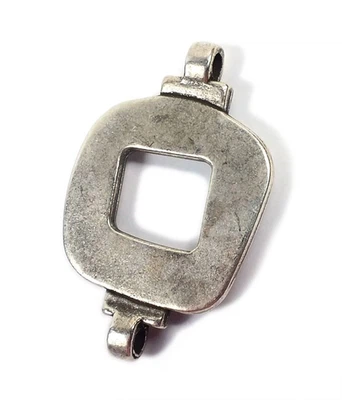 Minott Anhänger aus versilbertem Messing 21455
