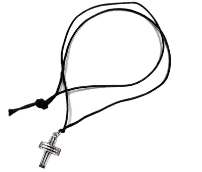 Minott Kette aus Baumwolle zum verknoten mit Kreuz Anhänger 21473