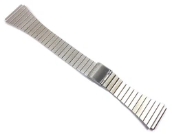 21617-Casio-Ersatzband-Uhrenarmband-Edelstahl-Band-.jpg 21617-Casio-Ersatzband-Uhrenarmband-Edelstahl-Band-.jpg