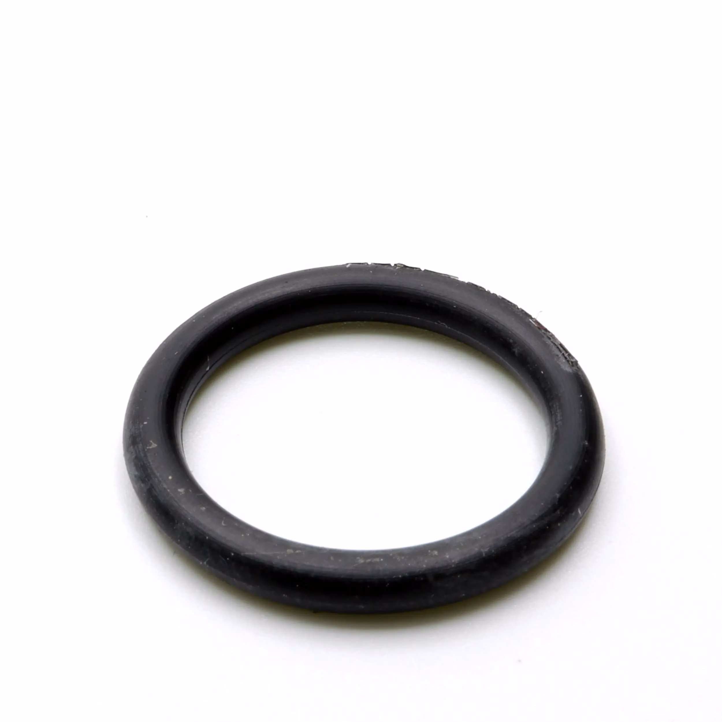 Recambio para Derbi 00Q20001147 495655 Junta tórica 18x3mm PPE05697 Recambio para Derbi 00Q20001147 495655 Junta tórica 18x3mm Descubre nuestra amplia gama de recambios para tus máquinas favoritas. Desde recambios para motos hasta kits de rodamientos de rueda, encontrarás todo lo que necesitas para mantener tus vehículos e