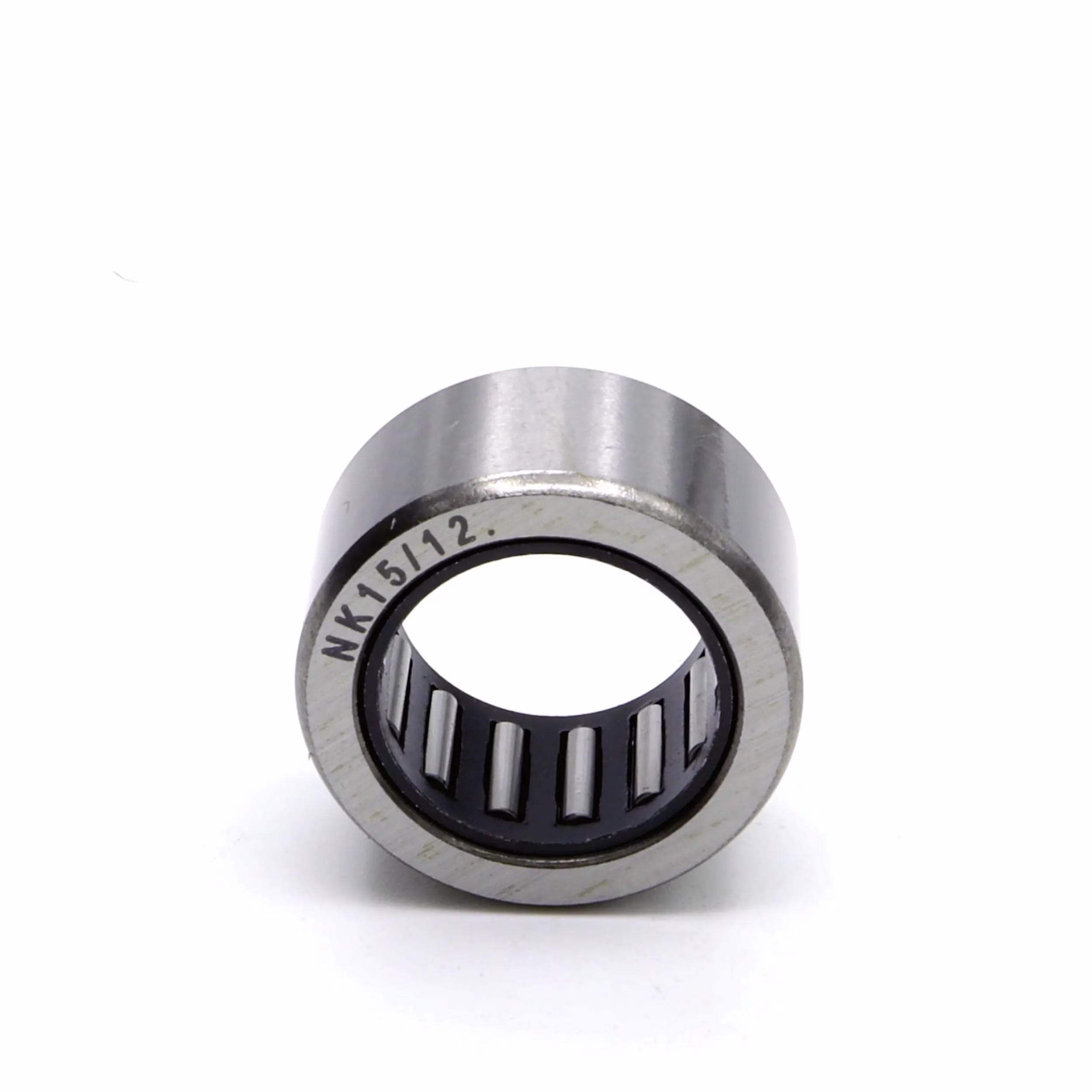 Pièce détachée compatible avec Derbi 00Q25001365 Douille d'aiguille sans bague intérieure 15x23x12mm PPE06374 Pièce détachée compatible avec Derbi 00Q25001365 Douille d'aiguille sans bague intérieure 15x23x12mm Découvre notre vaste gamme de pièces détachées pour tes engins préférés. Des pièces détachées pour moto aux kits de roulements de roue, tu trouveras tout c