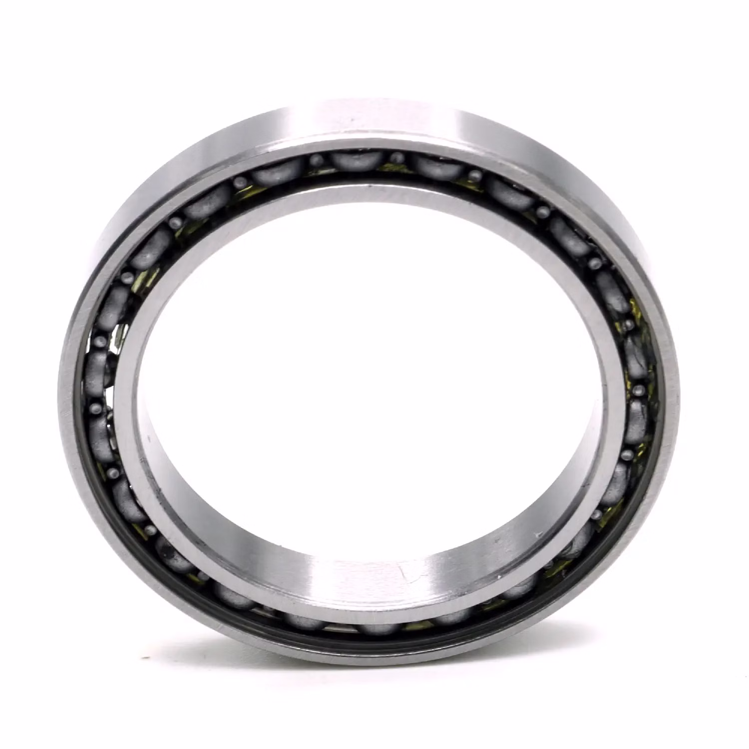 Ricambio compatibile con Honda 91008-HS0-A01 91010-HB7-003 Cuscinetto a sfere a gola profonda 35x47x7mm PPE06876 Ricambio compatibile con Honda 91008-HS0-A01 91010-HB7-003 Cuscinetto a sfere a gola profonda 35x47x7mm Scoprite la nostra ampia gamma di ricambi per le vostre macchine preferite. Dai ricambi per moto ai kit di cuscinetti per ruote, troverete tutto ciò che