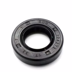 Pièce détachée compatible avec AGM 10065 Bague à lèvres 17x32x7mm PPE06975 Pièce détachée compatible avec AGM 10065 Bague à lèvres 17x32x7mm Découvre notre vaste gamme de pièces détachées pour tes engins préférés. Des pièces détachées pour moto aux kits de roulements de roue, tu trouveras tout ce dont tu as besoin pour garder tes