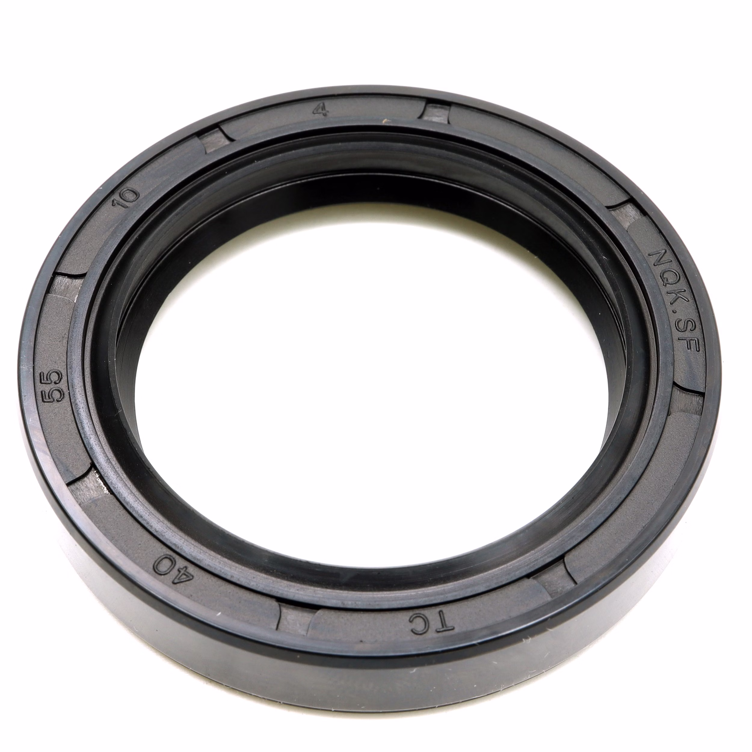 Recambio compatible con Aeon AEO-96500-405510A7271 Retén de aceite 40x55x10mm PPE07139 Recambio compatible con Aeon AEO-96500-405510A7271 Retén de aceite 40x55x10mm Descubre nuestra amplia gama de recambios para tus máquinas favoritas. Desde recambios para motos hasta kits de rodamientos de rueda, encontrarás todo lo que necesitas para mante