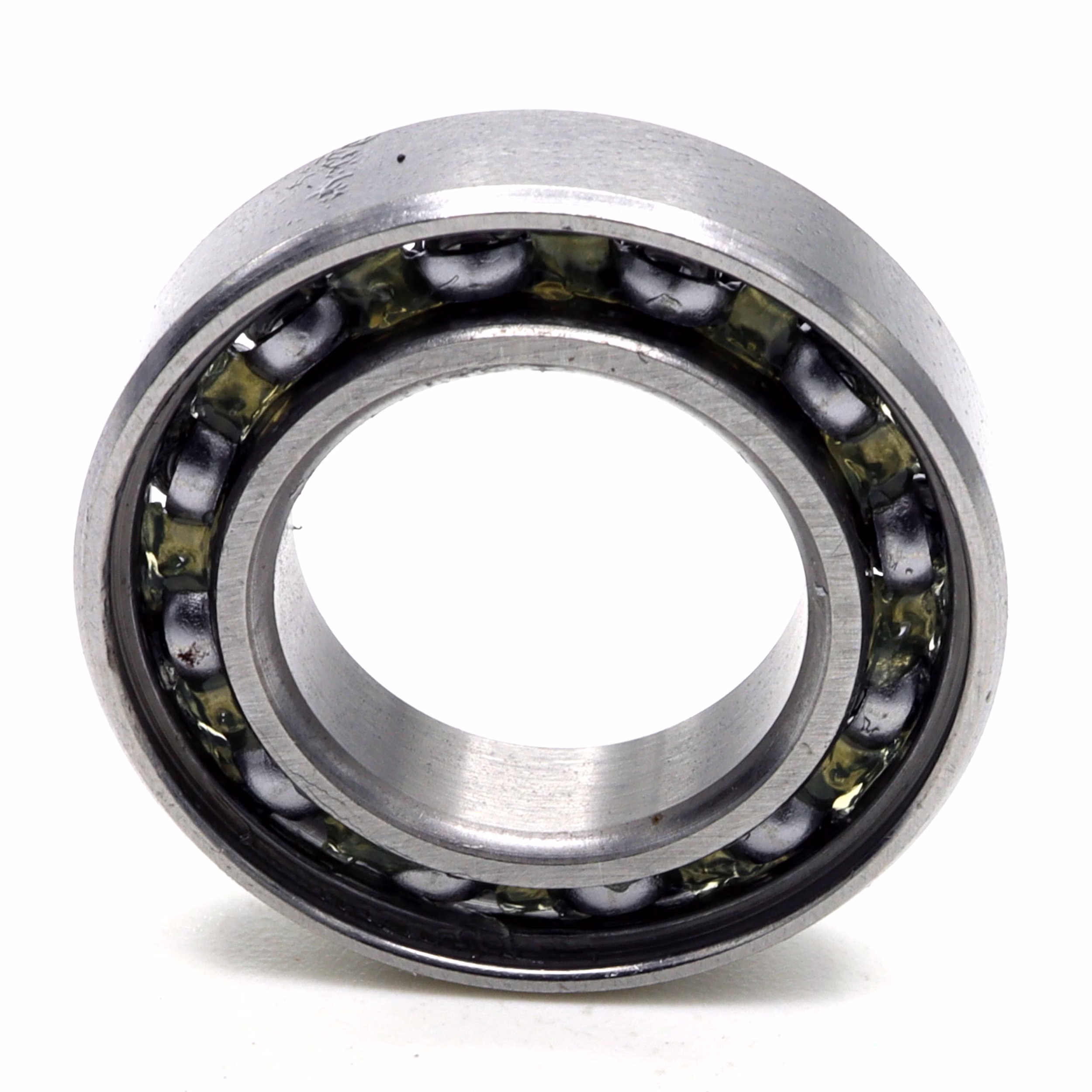Ricambio compatibile con Honda 91001-KS6-701 Cuscinetto a sfere a gola profonda 12x21x5mm PPE07251 Ricambio compatibile con Honda 91001-KS6-701 Cuscinetto a sfere a gola profonda 12x21x5mm Scoprite la nostra ampia gamma di ricambi per le vostre macchine preferite. Dai ricambi per moto ai kit di cuscinetti per ruote, troverete tutto ciò che vi serve per