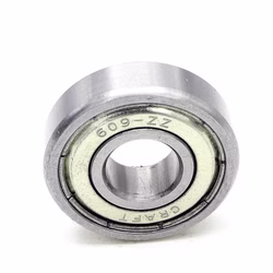 Spare part compatible with Gilera 487392 Deep groove ball bearing 9x24x7mm PPE07333 Spare part compatible with Gilera 487392 Deep groove ball bearing 9x24x7mm Discover our wide range of spare parts for your favorite machines. From motorcycle parts to wheel bearing kits, you'll find everything you need to keep your vehicles in top shape. O