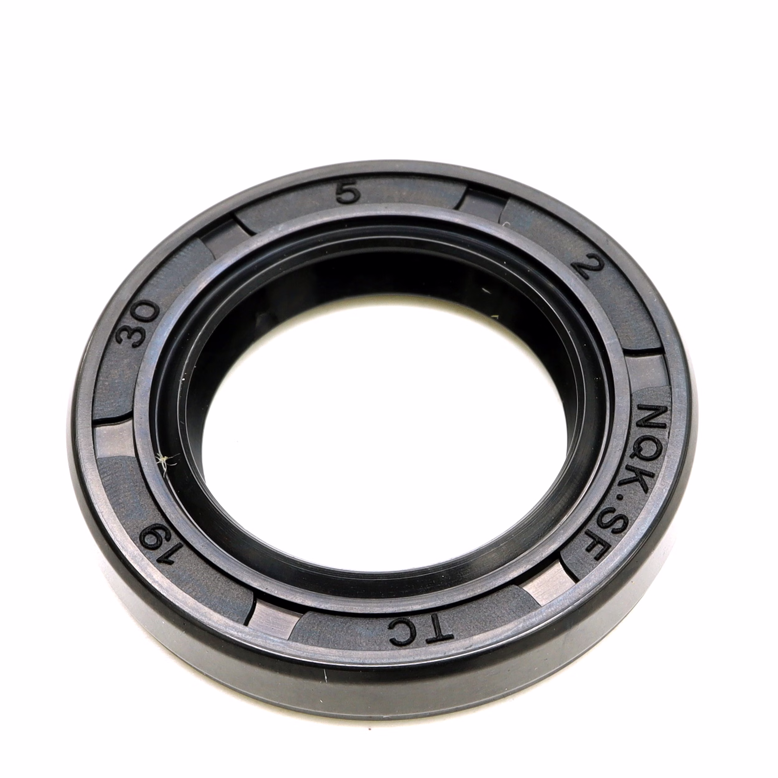 Spare part compatible with Mondial 873936 Oil seal 19x30x5mm PPE07459 Spare part compatible with Mondial 873936 Oil seal 19x30x5mm Discover our wide range of spare parts for your favorite machines. From motorcycle parts to wheel bearing kits, you'll find everything you need to keep your vehicles in top shape. Order convenien
