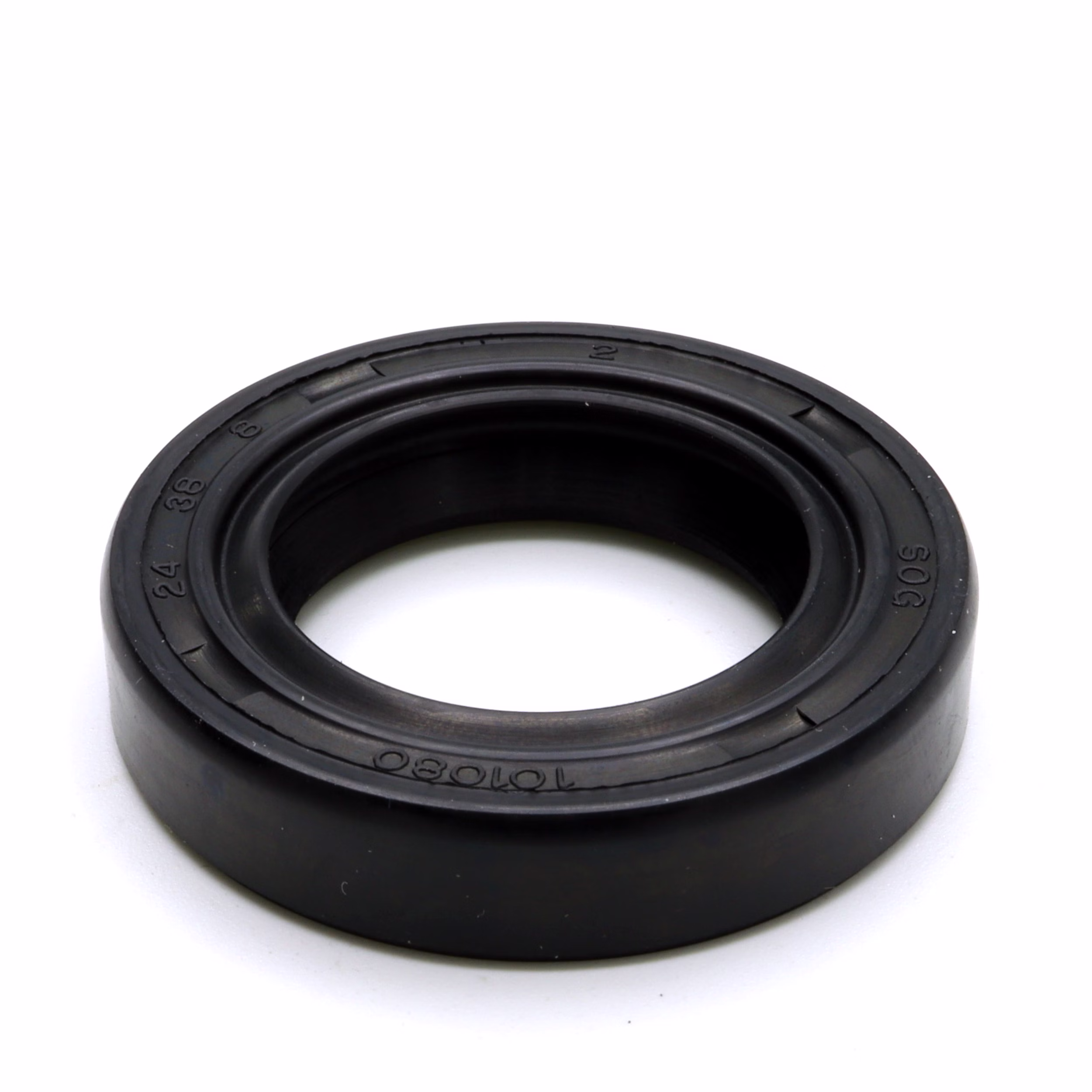 Recambio compatible con Masai HY35410 SC-93110-24388 Retén de aceite 24x38x8mm PPE07545 Recambio compatible con Masai HY35410 SC-93110-24388 Retén de aceite 24x38x8mm Descubre nuestra amplia gama de recambios para tus máquinas favoritas. Desde recambios para motos hasta kits de rodamientos de rueda, encontrarás todo lo que necesitas para mant