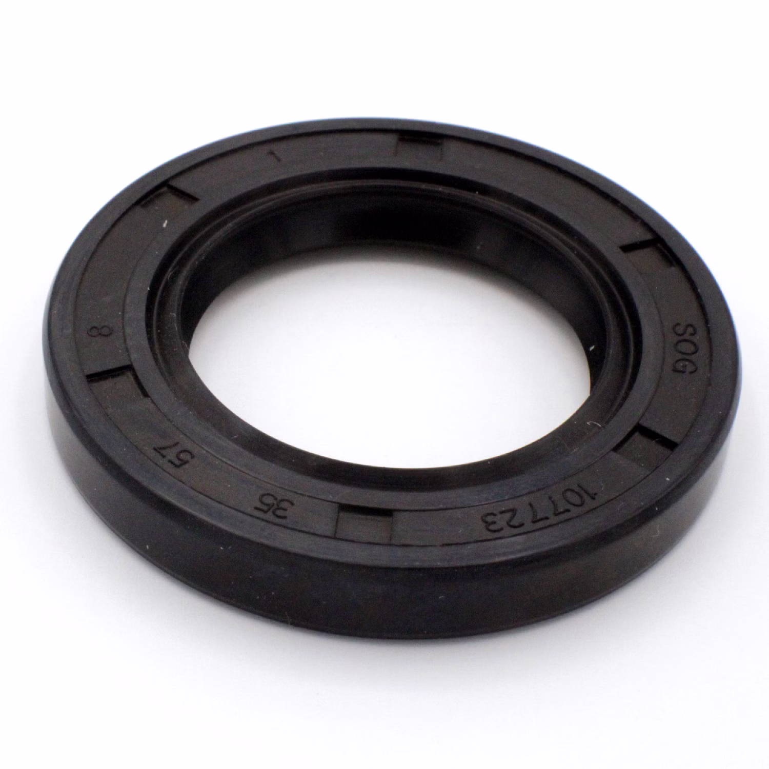 Recambio compatible con Masai SC-9311V-35578 Retén de aceite 35x57x8mm PPE07621 Recambio compatible con Masai SC-9311V-35578 Retén de aceite 35x57x8mm Descubre nuestra amplia gama de recambios para tus máquinas favoritas. Desde recambios para motos hasta kits de rodamientos de rueda, encontrarás todo lo que necesitas para mantener tus