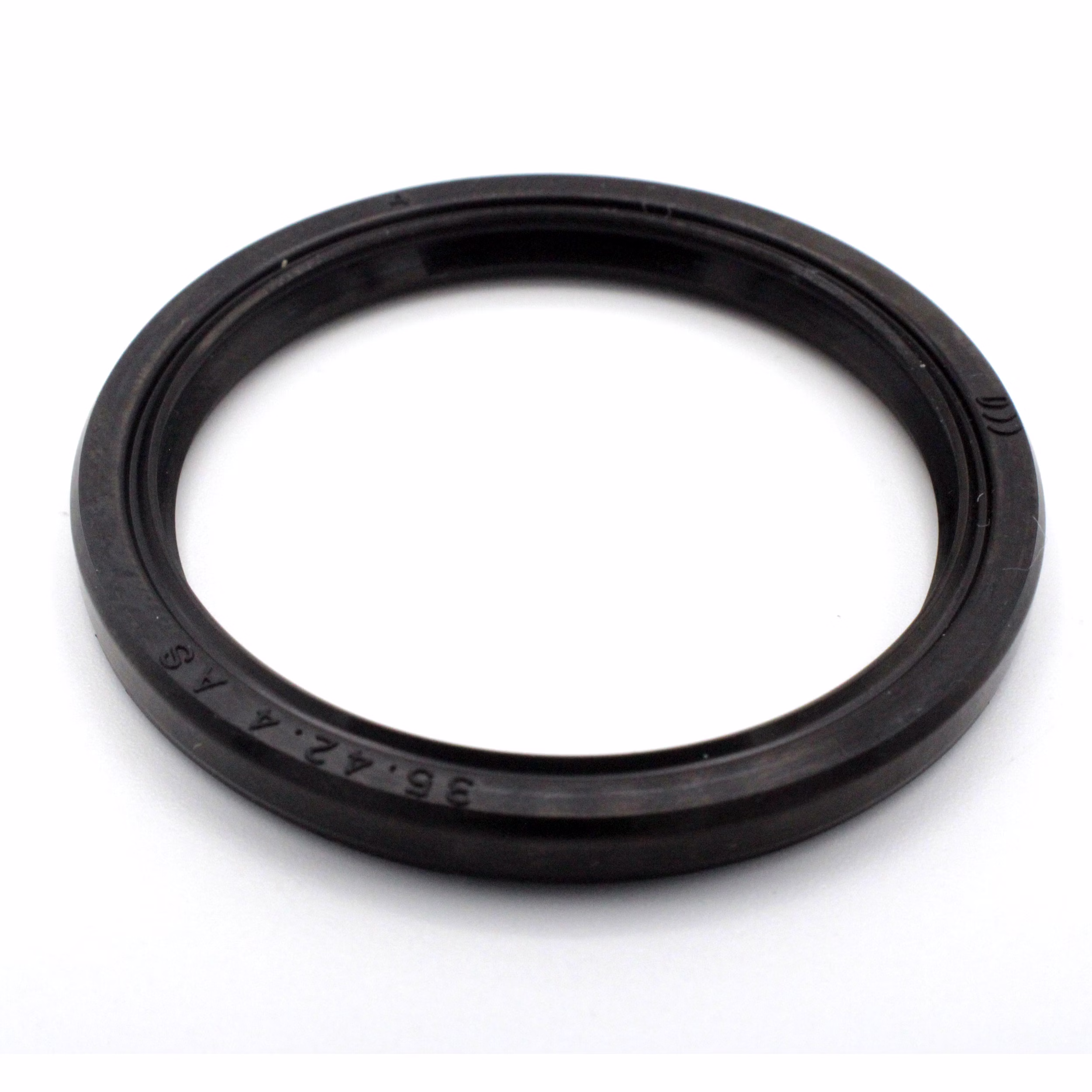 Recambio compatible con Hytrack HY70783 Retén de aceite 35x42x5mm PPE07851 Recambio compatible con Hytrack HY70783 Retén de aceite 35x42x5mm Descubre nuestra amplia gama de recambios para tus máquinas favoritas. Desde recambios para motos hasta kits de rodamientos de rueda, encontrarás todo lo que necesitas para mantener tus vehí