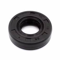 Spare part compatible with Online HER-96500-13287 Oil seal 13x28x7mm PPE07974 Spare part compatible with Online HER-96500-13287 Oil seal 13x28x7mm Discover our wide range of spare parts for your favorite machines. From motorcycle parts to wheel bearing kits, you'll find everything you need to keep your vehicles in top shape. Order c
