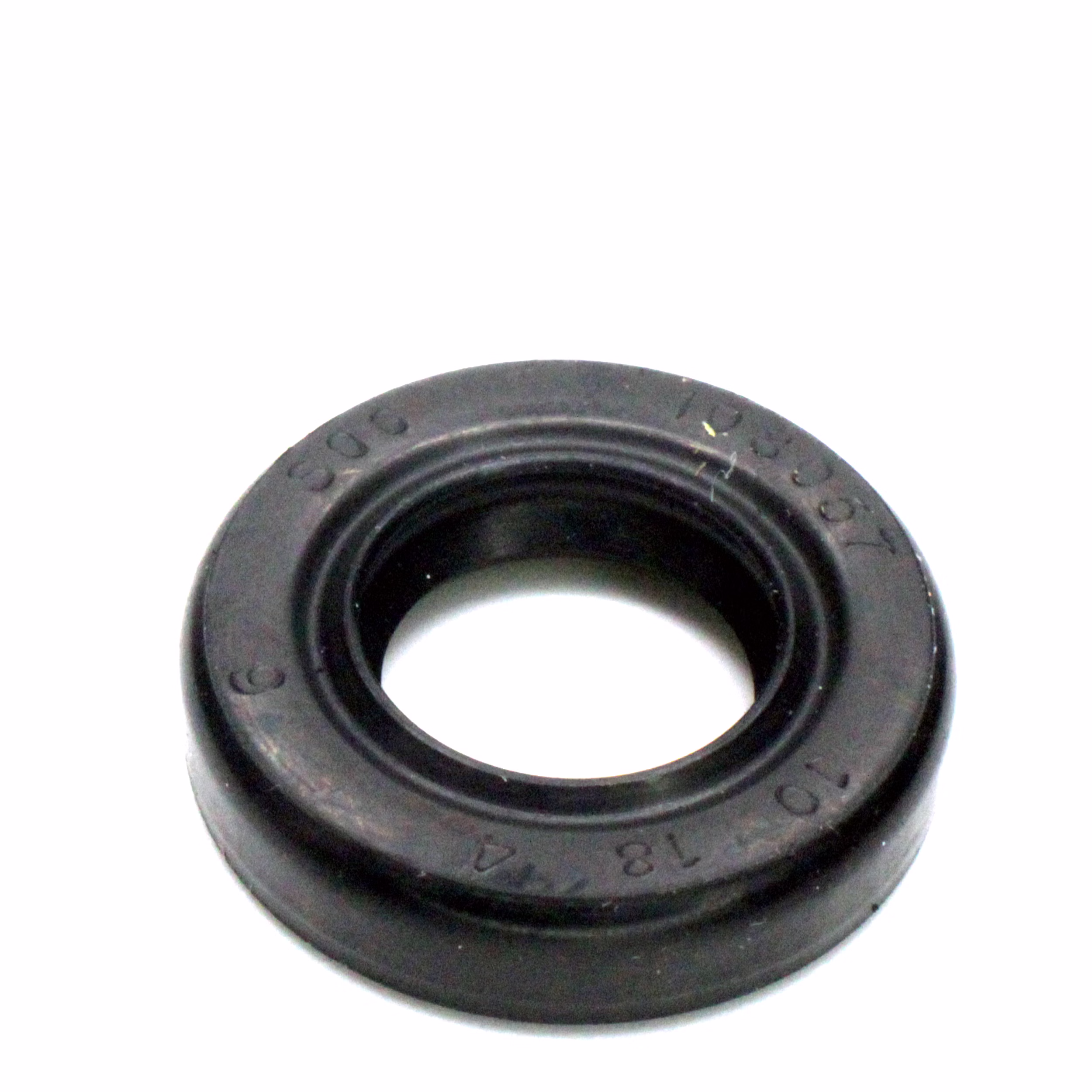 Pièce détachée compatible avec Husqvarna 90134027000 Bague à lèvres 10x18x4mm PPE08114 Pièce détachée compatible avec Husqvarna 90134027000 Bague à lèvres 10x18x4mm Découvre notre vaste gamme de pièces détachées pour tes engins préférés. Des pièces détachées pour moto aux kits de roulements de roue, tu trouveras tout ce dont tu as besoin pou