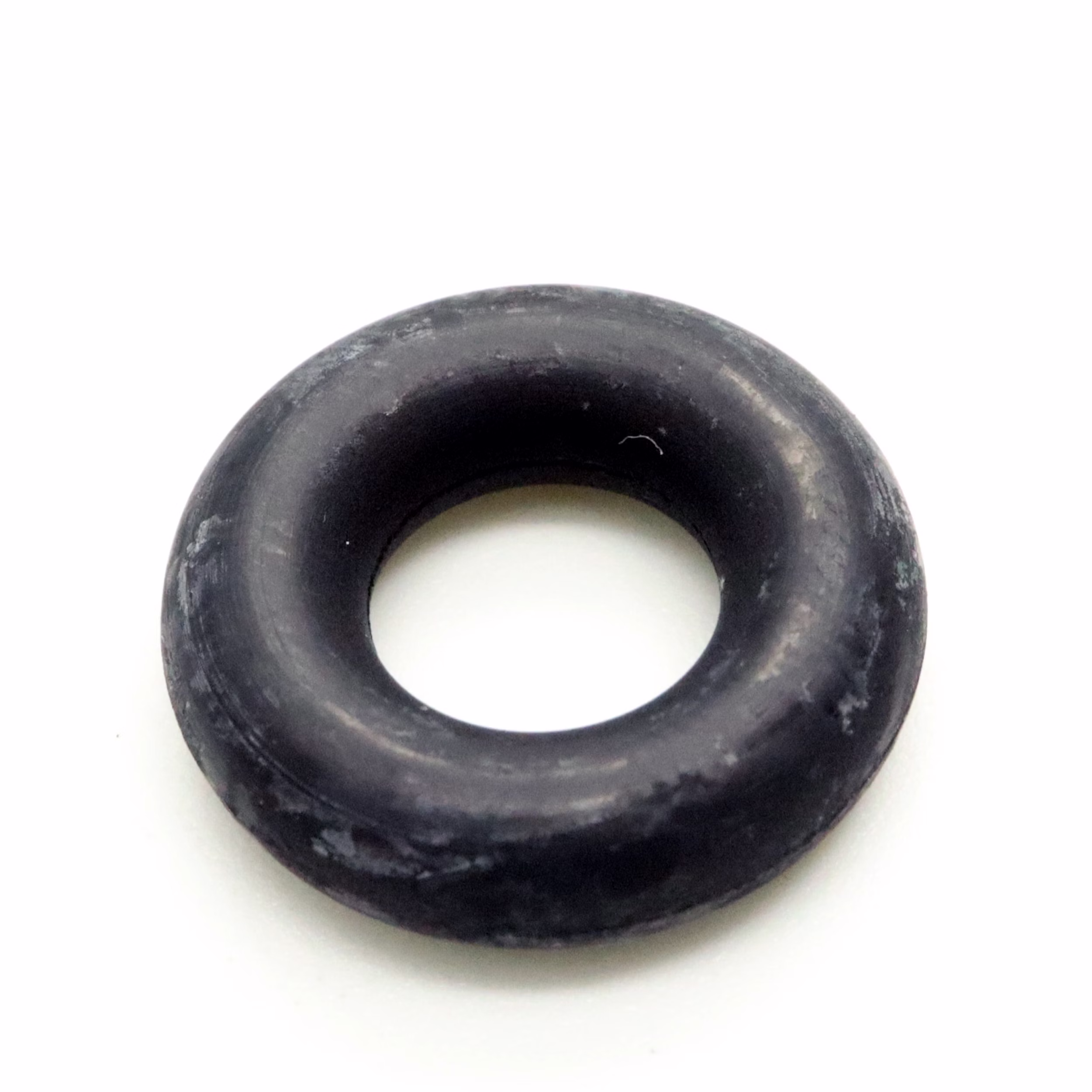 Recambio compatible con KTM 0036010740000 Junta tórica 7x4mm PPE08496 Recambio compatible con KTM 0036010740000 Junta tórica 7x4mm Descubre nuestra amplia gama de recambios para tus máquinas favoritas. Desde recambios para motos hasta kits de rodamientos de rueda, encontrarás todo lo que necesitas para mantener tus vehículos